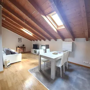 Appartamento Trento 28, Parma